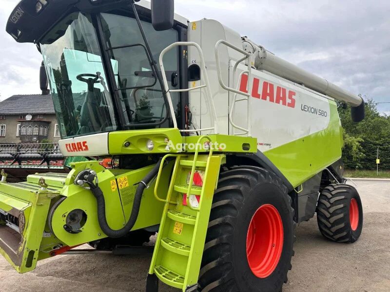 Claas Lexion 580 grain harvester