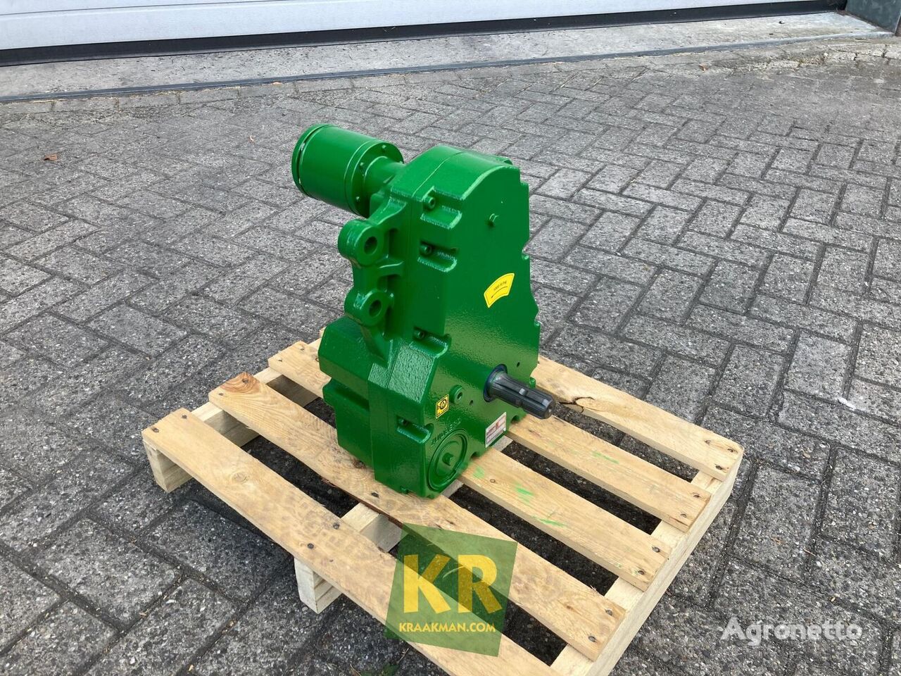Zuidberg PX 4 FRONT PTO for wheel tractor