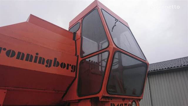 Dronningborg Kabine til D1650 cabin for Dronningborg D1650 grain harvester