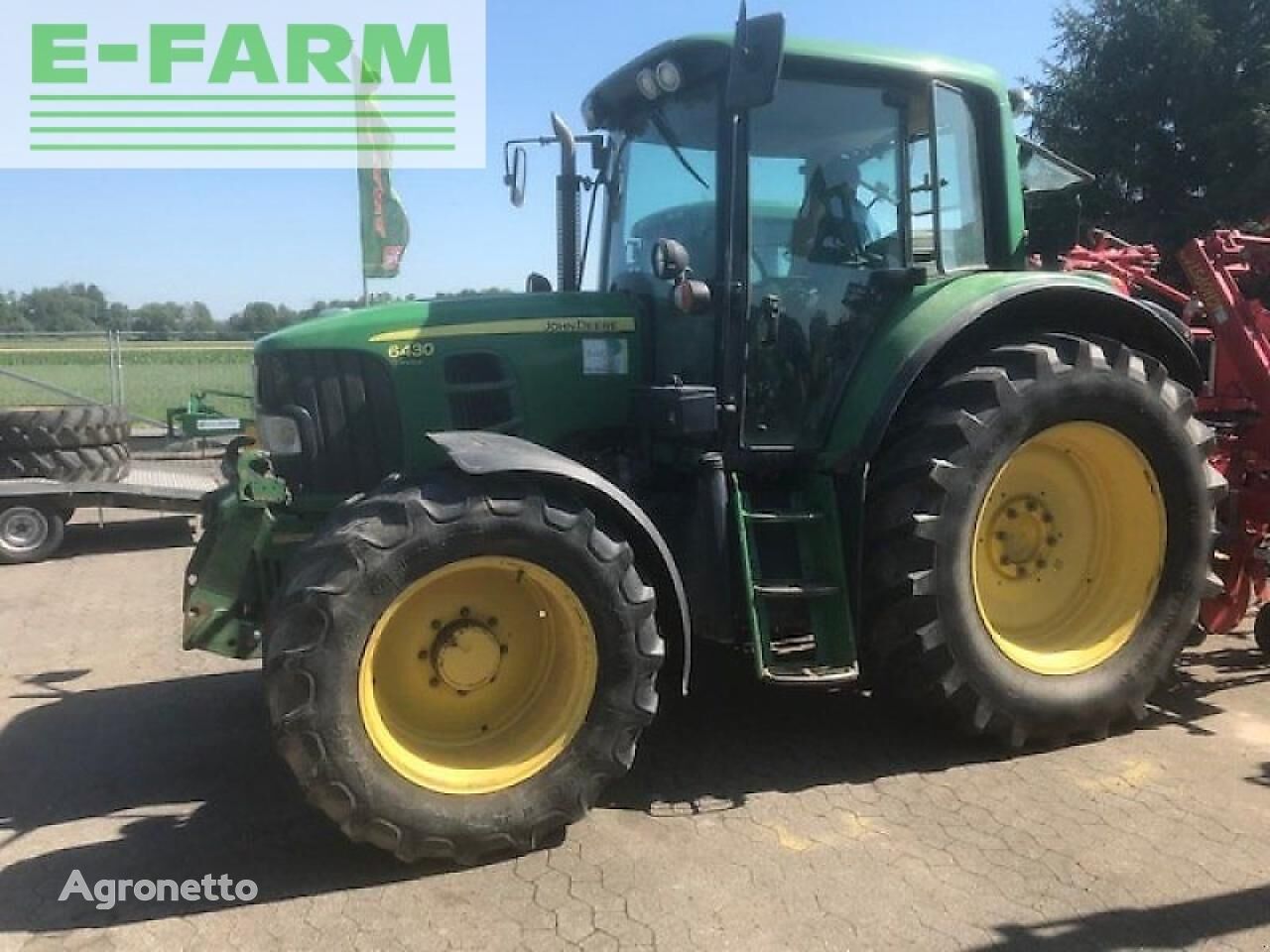 John Deere 6430 premium wheel tractor