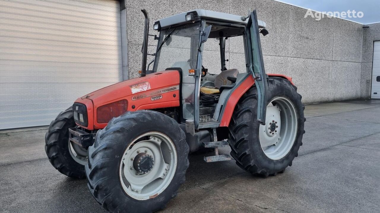 Massey Ferguson 4255 wheel tractor
