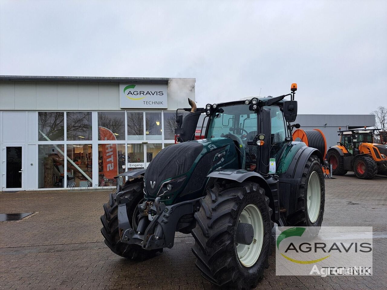 Valtra T 214 D 1A7 DIRECT wheel tractor