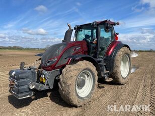 Valtra T174 wheel tractor