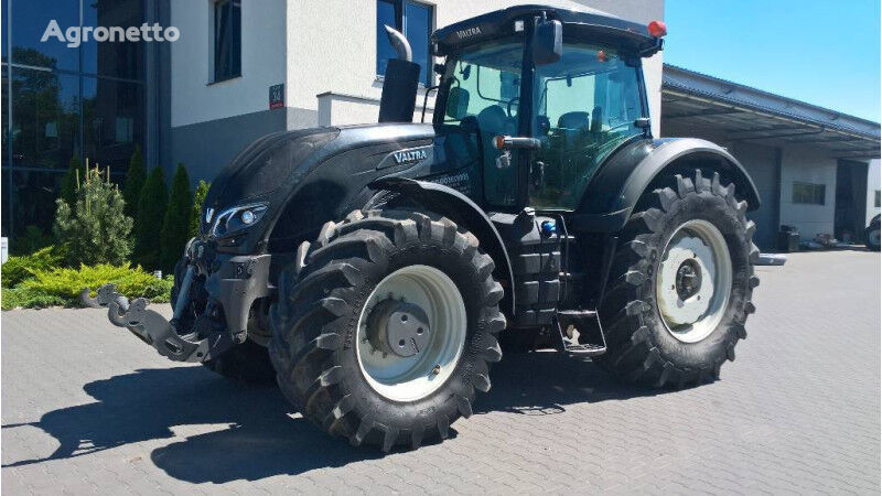 Valtra s294 wheel tractor for parts